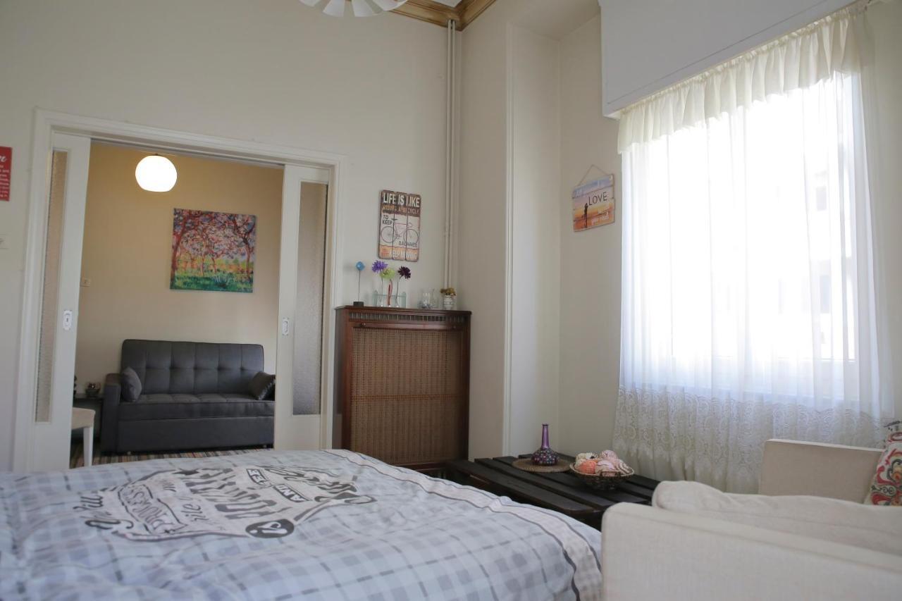 Mairas House Collection Apartment Athens Luaran gambar